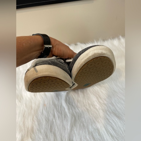 LL Bean Casual canvas Gray Boat Shoes with White Laces - Picture 6 of 13